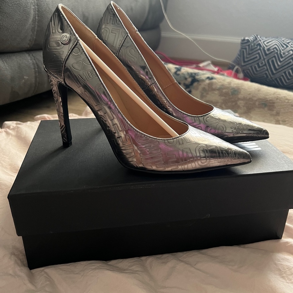 Love Moschino pumps
